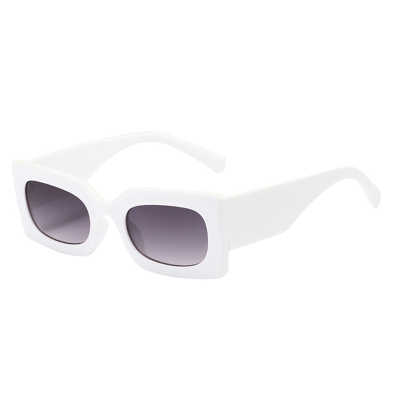 Damen modische Sonnenbrille im kantigen Design Brehn