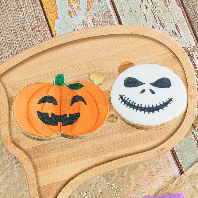 Halloween-Servierplatten aus Holz im Set mit Kürbis- und Geistform