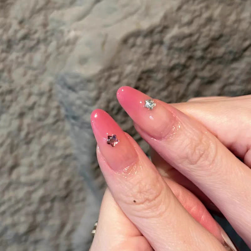 Glamouröse Blumen- und Edelstein-Press-On-Nagelset Brehn