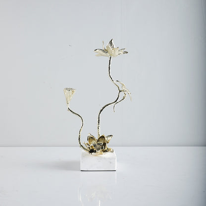 Elegante Lotusblume Skulptur