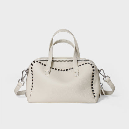Gepunktetes Leder Arztstil-Satteltasche mit Whipstitch-Trimm und abnehmbarem Crossbody-Gurt