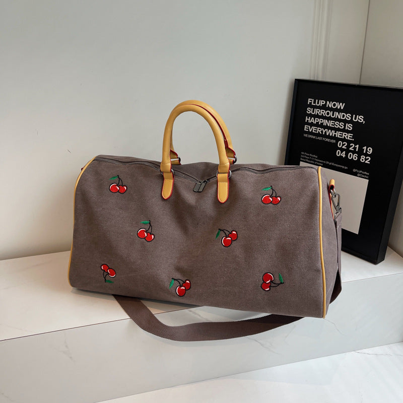 Sportliche Weekender-Tasche mit Verspieltem Kirschmuster Brehn