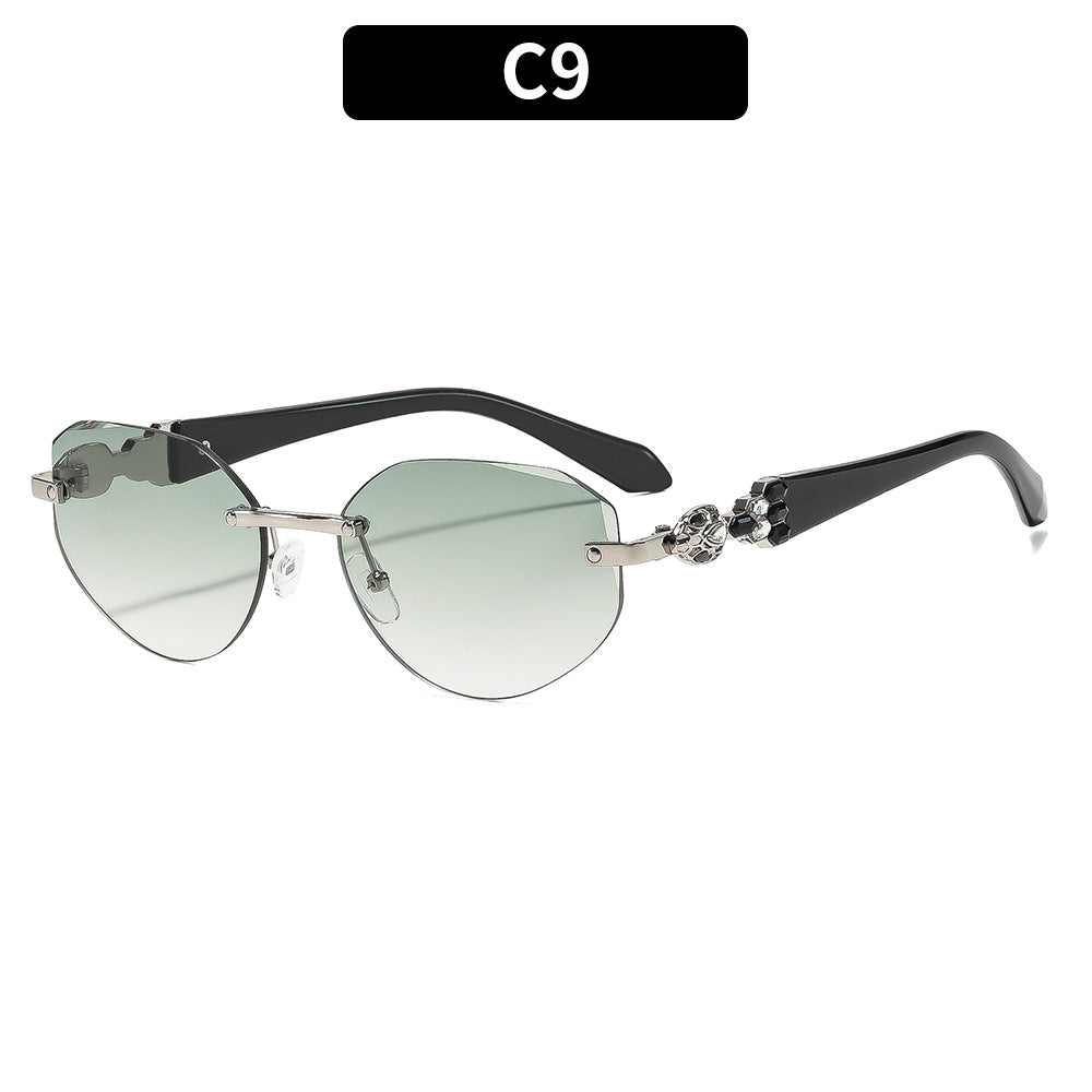 Statement Hexagonale Sonnenbrille mit dekorativen Details