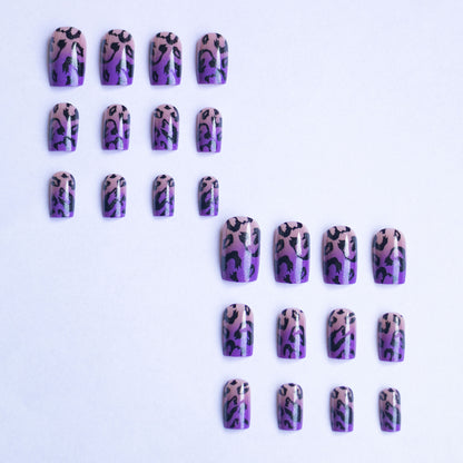Wilder Leopard-Print-Nagelkunst-Set