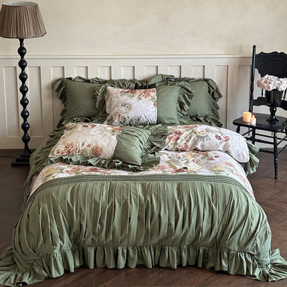 Luxuriöses Bettwäsche-Set aus Baumwollsatin mit Rüschen und Vintage-Rosenmuster