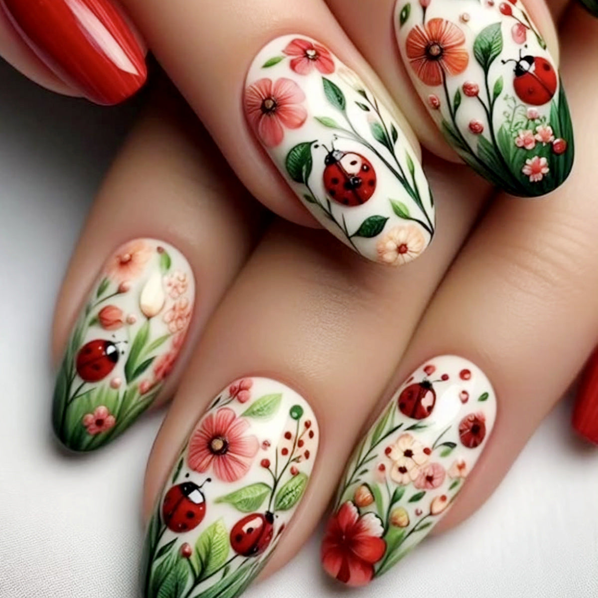Floral-Accent 3D Nagel Kunst Erweiterungen Brehn