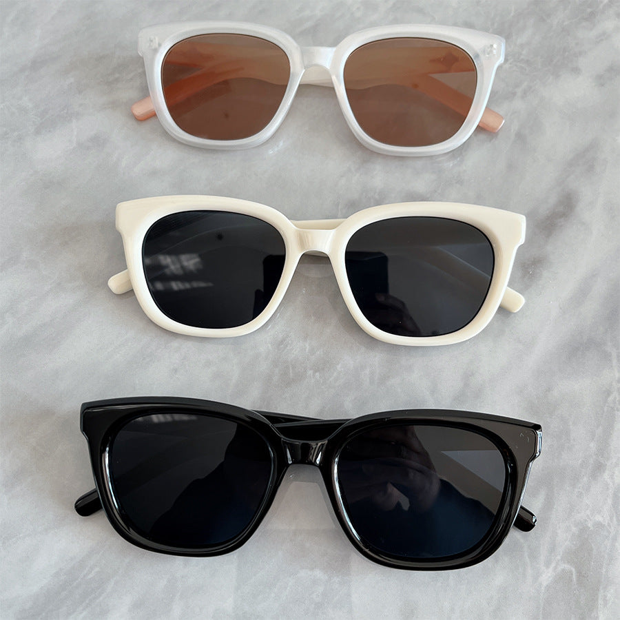 Damen modische quadratische Sonnenbrille mit UV-Schutzfilter und robustem Rahmen Brehn