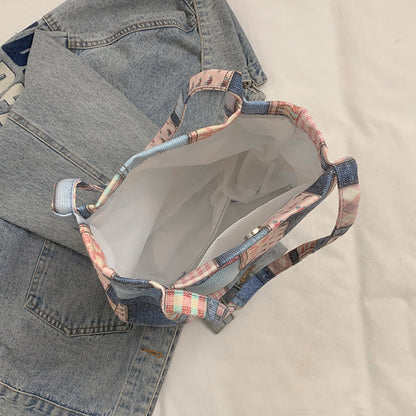 Stylische Patchwork-Tasche