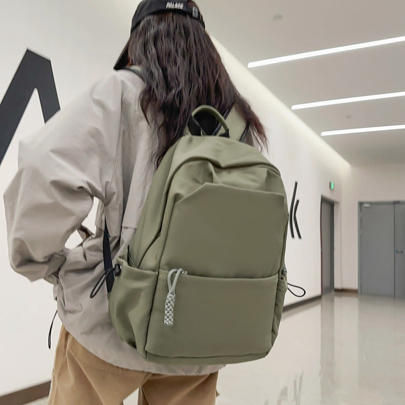 Rucksack mit Raffiniertem Stauraum und Strapazierfähigem Design Brehn