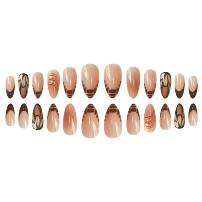 Stylische Press-On Nagelkunst Verlängerungen Brehn