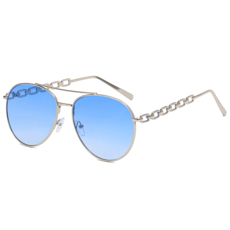 Damen Oversized Sonnenbrille mit modischem Kettenrahmen Brehn