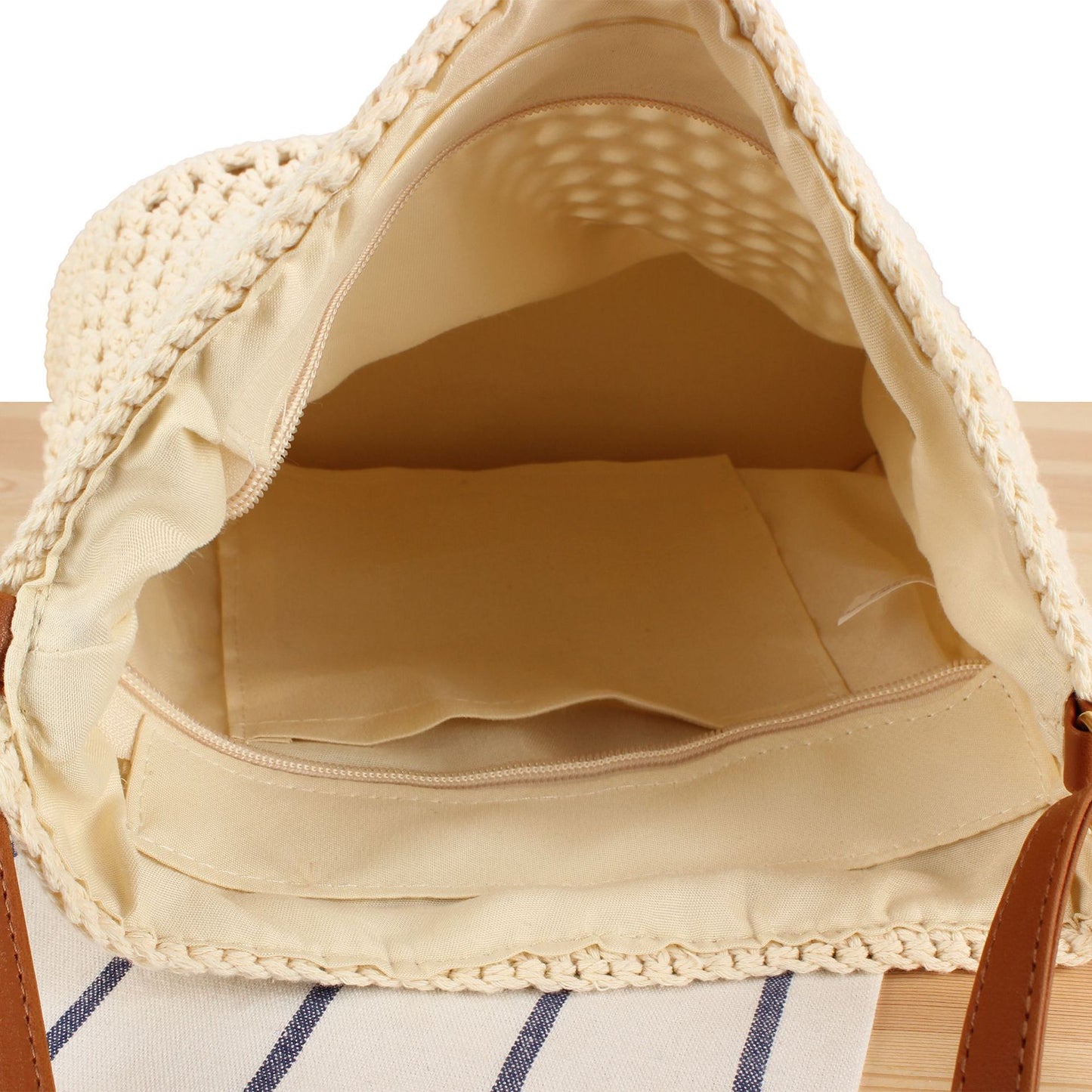 Handtasche Aus Handgeknüpftem Naturmaterial mit Lederakzenten Brehn