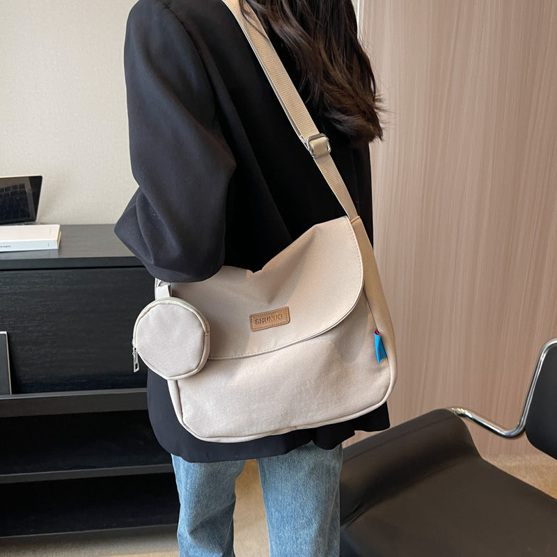 Alltagsfreundliche Schultertasche Brehn