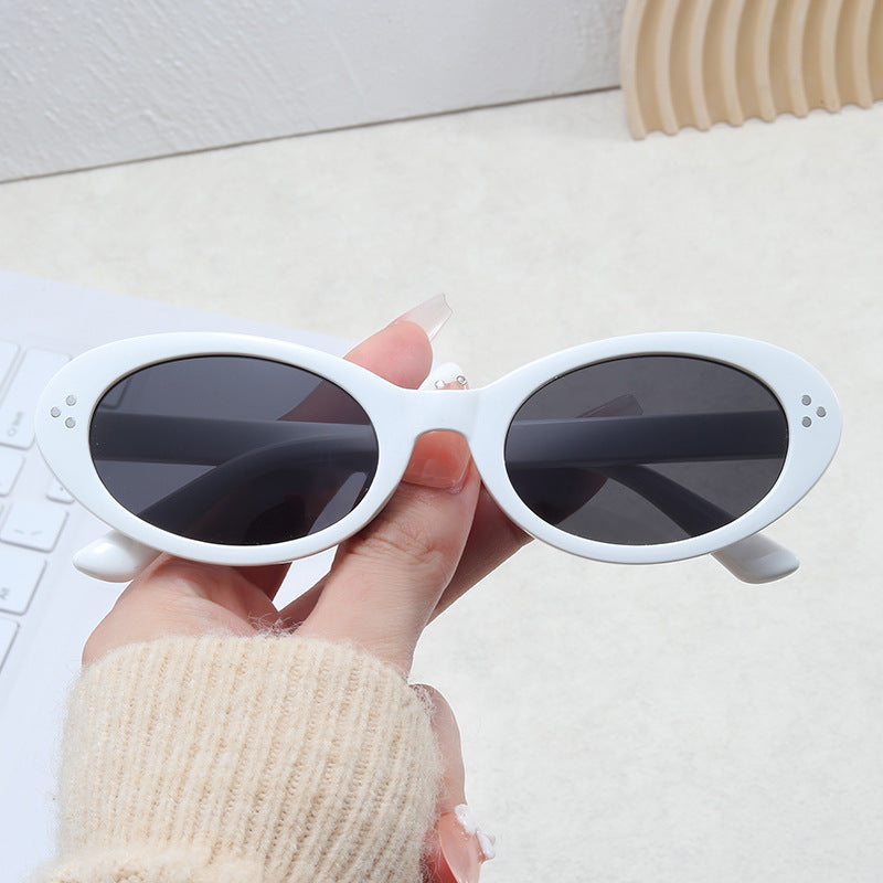 Damen modische Sonnenbrille im eleganten Ovaldesign Brehn
