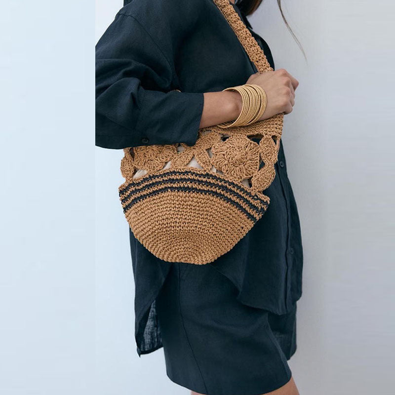 Gehäkelte Umhängetasche mit Floralem Design Brehn