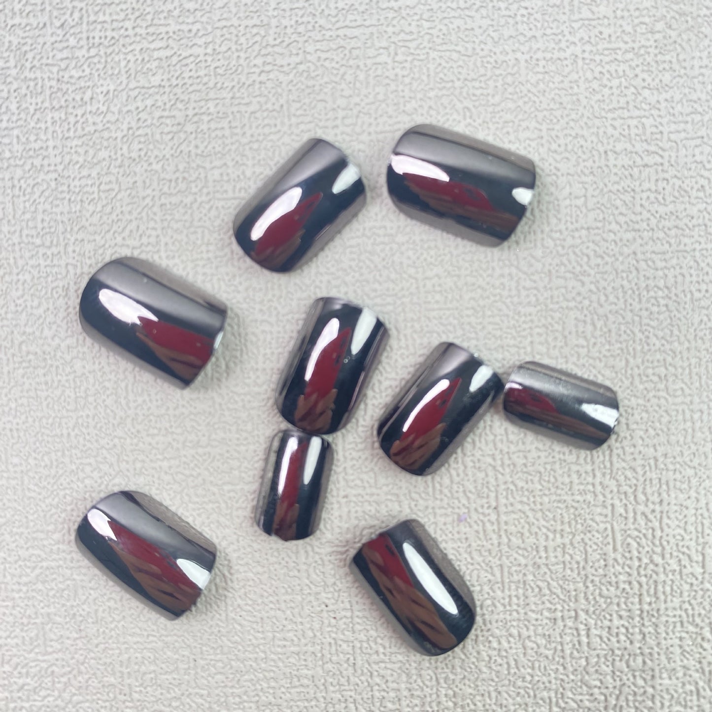 Premium Glänzendes Press-On Nagelset Brehn