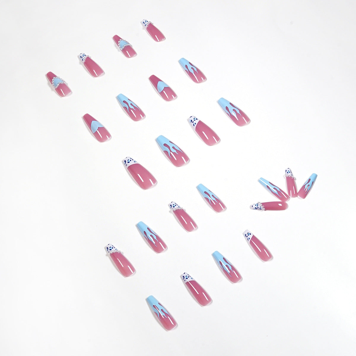Kunstvolle Stiletto-Nägel im kreativen Design Brehn