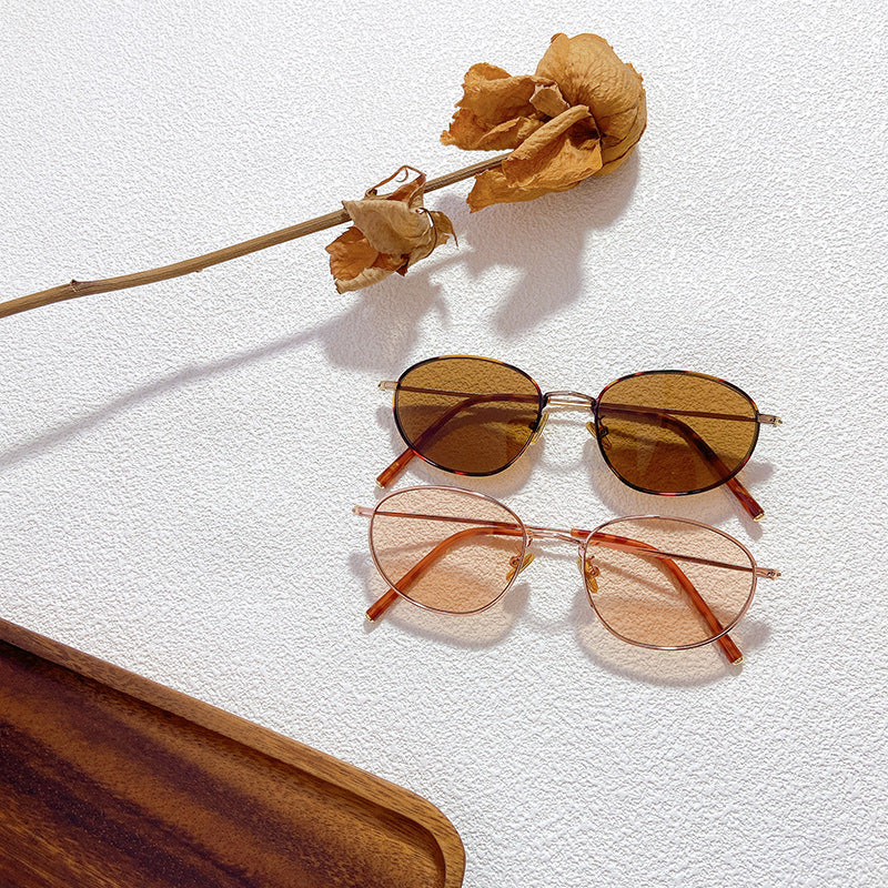 Modische Brille Im Eleganten Design Brehn