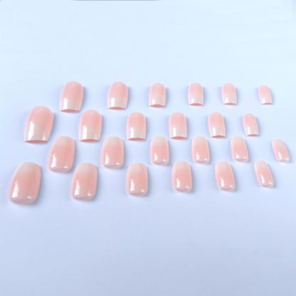 Elegante Ombre Nagelverlängerungen