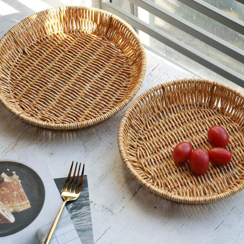 Unisex Rundes Körbchen aus handgewebtem Rattan Brehn