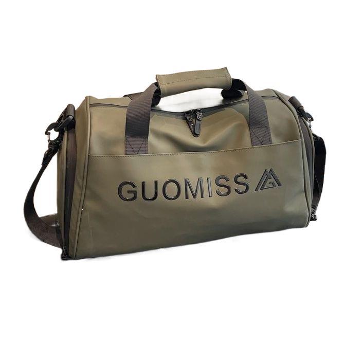 Sportliche Reisetasche Mit Vielen Organisationstaschen Brehn
