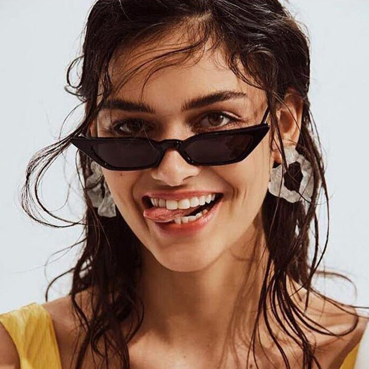 Damen geometrische Sonnenbrille im trendigen Schilddesign Brehn