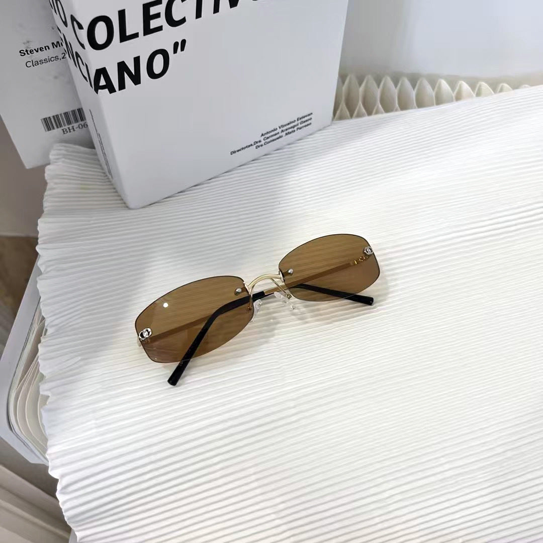 Elegante Premium Sonnenbrille mit Schlankem Metallrahmen Brehn