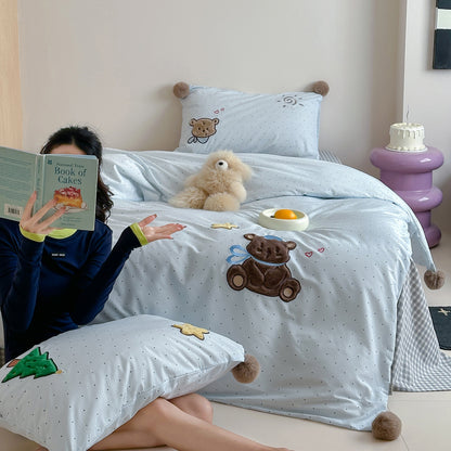 Plüsch Bestickter Bären Bettdeckenbezug Set mit Pom-Pom Ecken