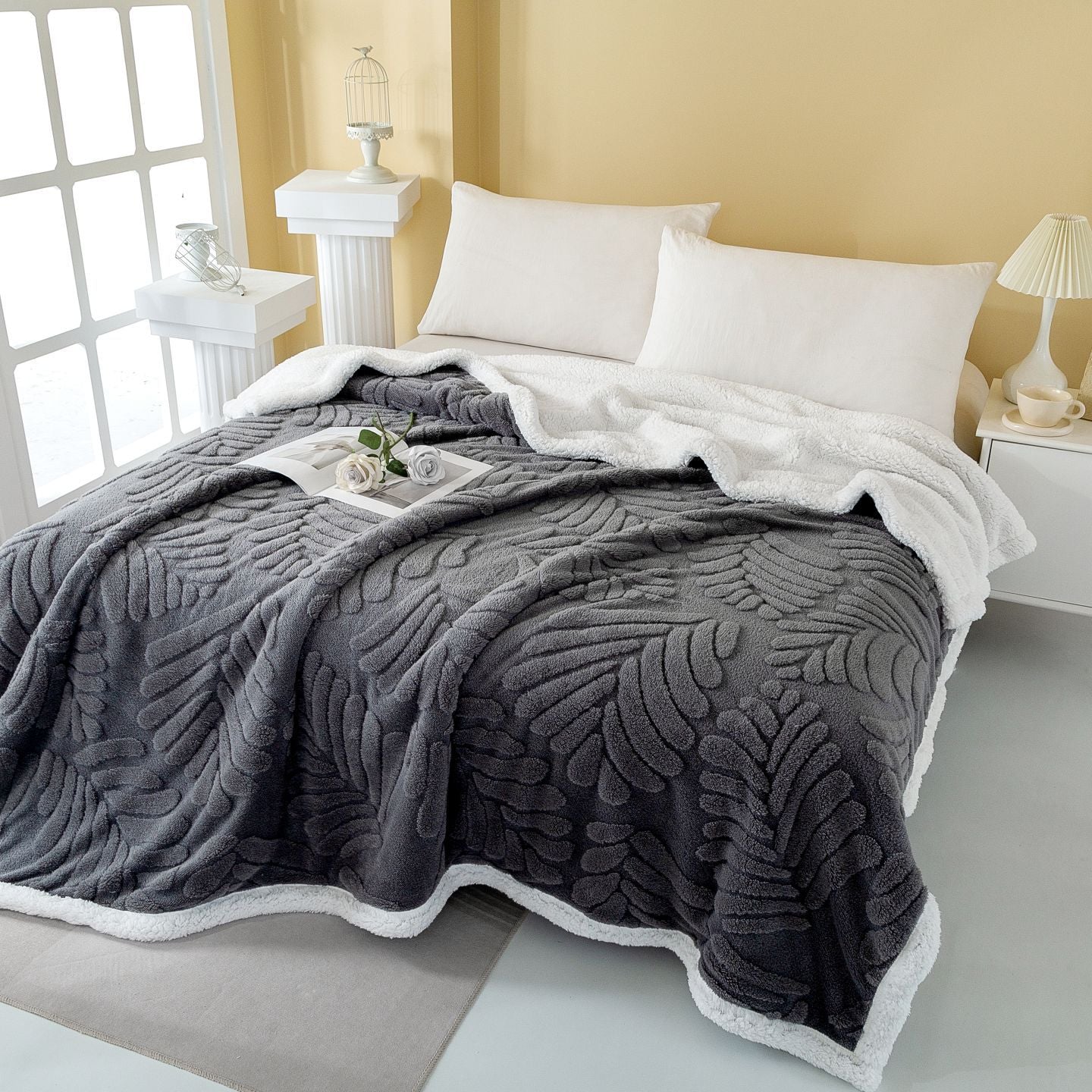 Gemütliche Fleece-Wurfdecke Brehn