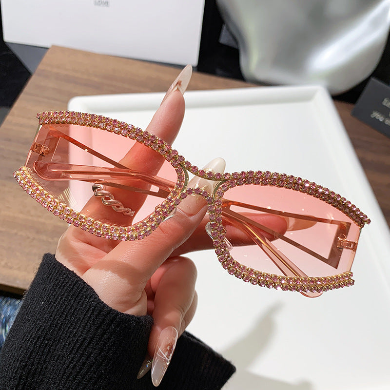 Damen Cat-Eye Sonnenbrille mit funkelndem Kristallrahmen Brehn