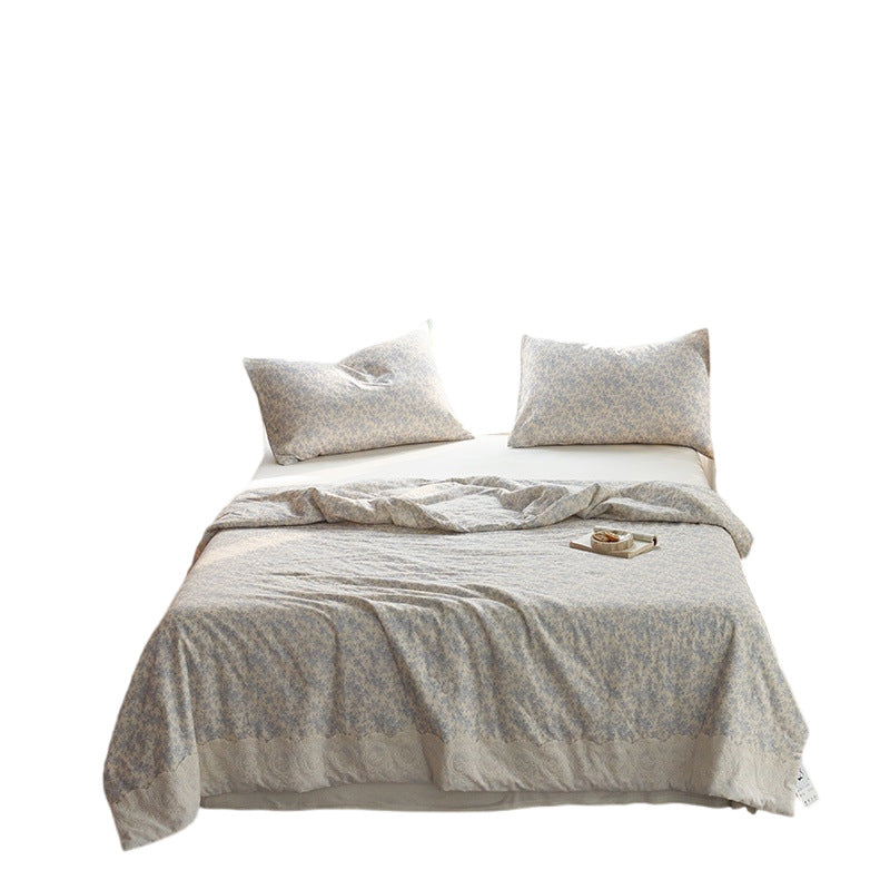 Damen elegante Tagesdecke mit zartem Blütenmuster Brehn