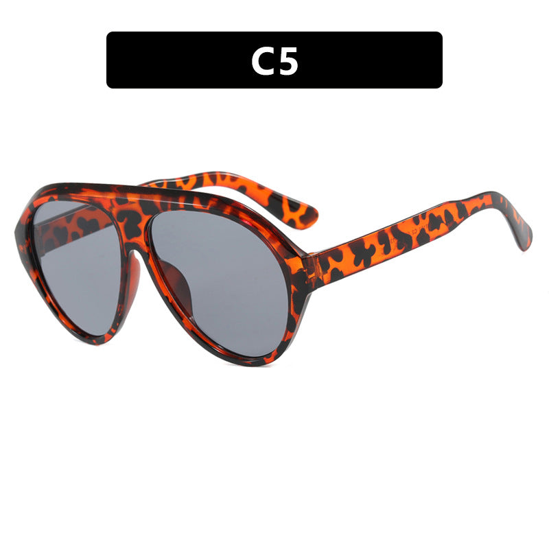Damen oversized Sonnenbrille mit stilvollem Design und schützendem UV-Filter Brehn