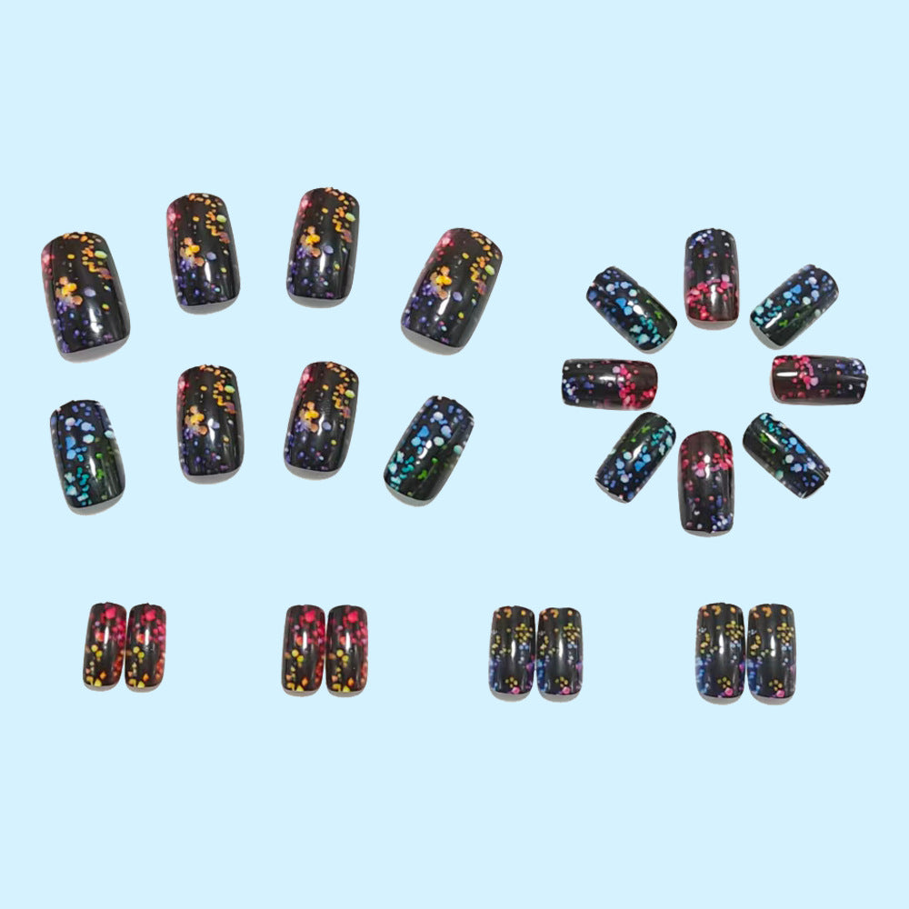 Funkelnde Kunstnägel mit Glittereffekt Brehn