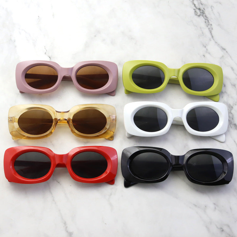 Zeitgenössische Matte Quadratische Sonnenbrille Brehn