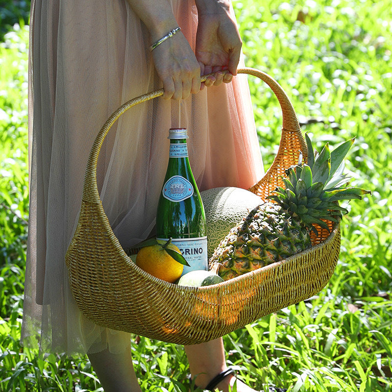 Damen Handgefertigter Rattan Korb mit eleganter Kontur Brehn