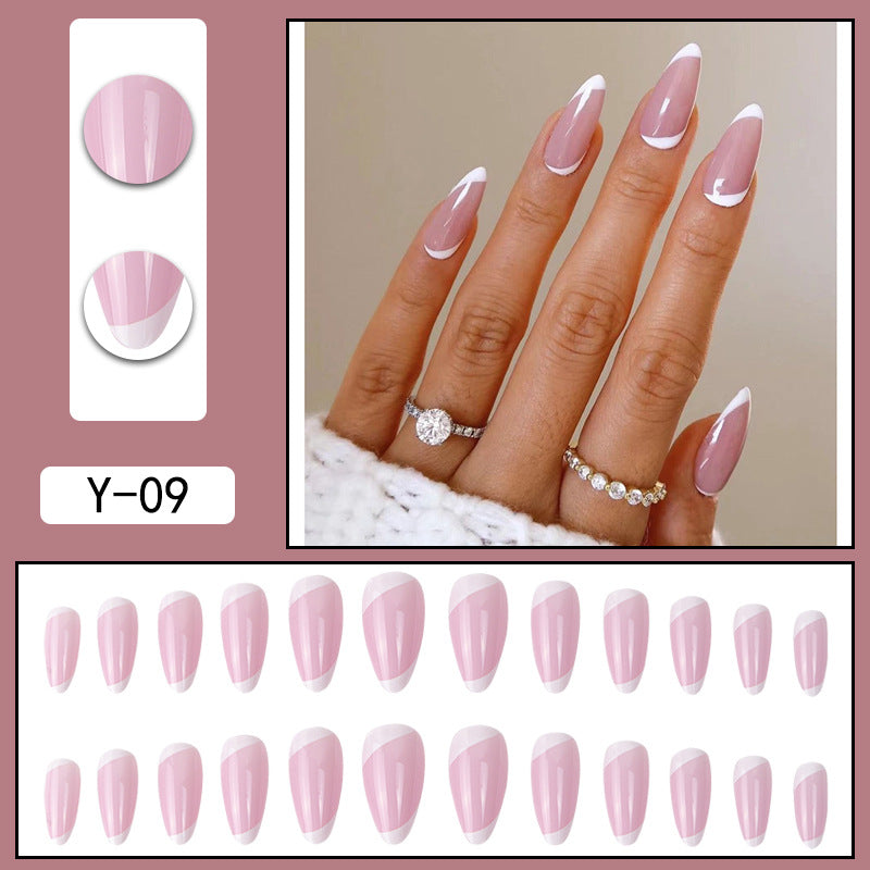 Elegante Stiletto Press-On-Nägel mit French Tip Design Brehn
