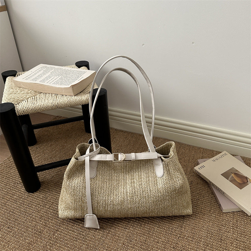 Gewebte Strohtasche