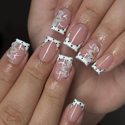 Floral Französische Spitze Acryl Nagelkunst Brehn