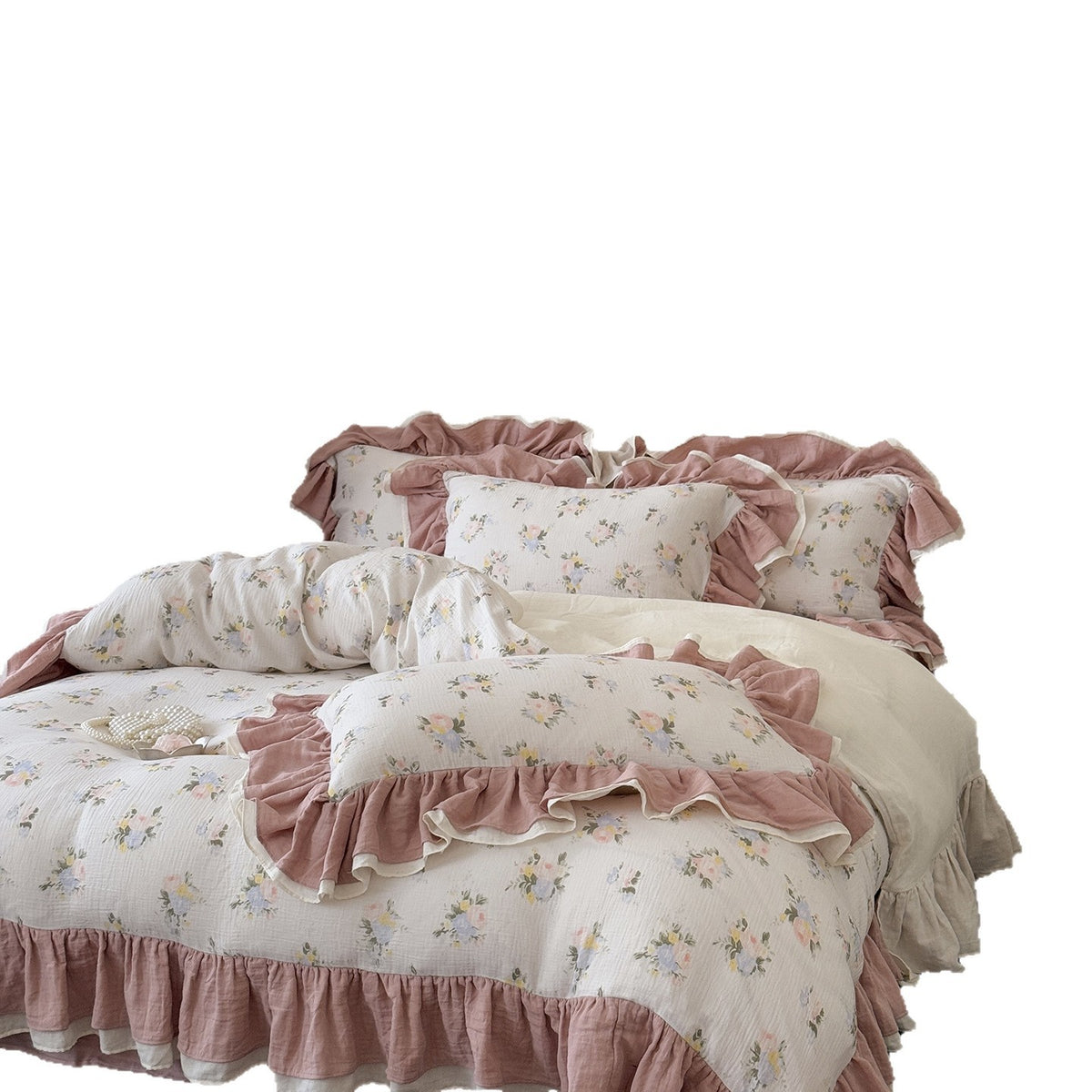 Gequiltetes floral gerüschtes Bettbezug-Set mit Kissenbezügen und geschichtetem Rüschensaum