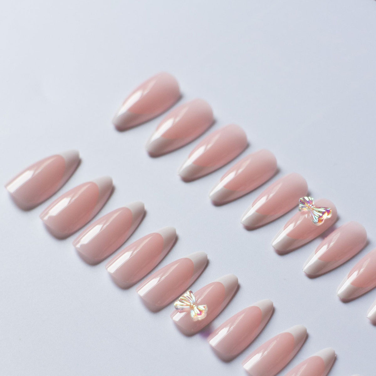 Elegantes französisches Tipp-Acryl-Nagelkunst-Set