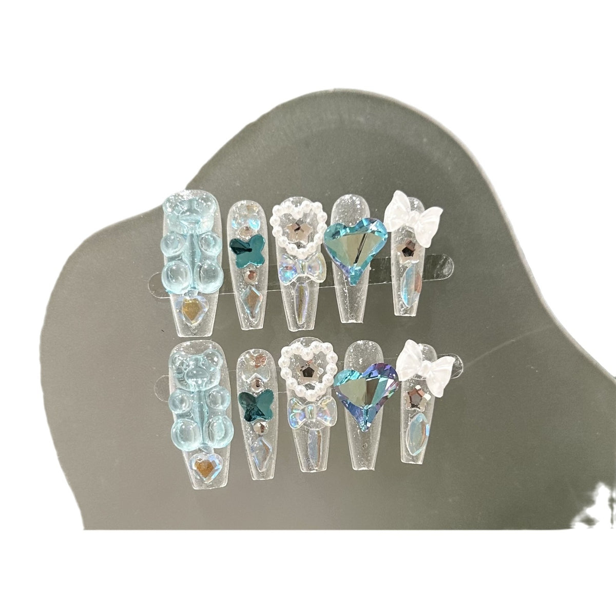 Künstlerische Press-On Nagelkunst Kollektion