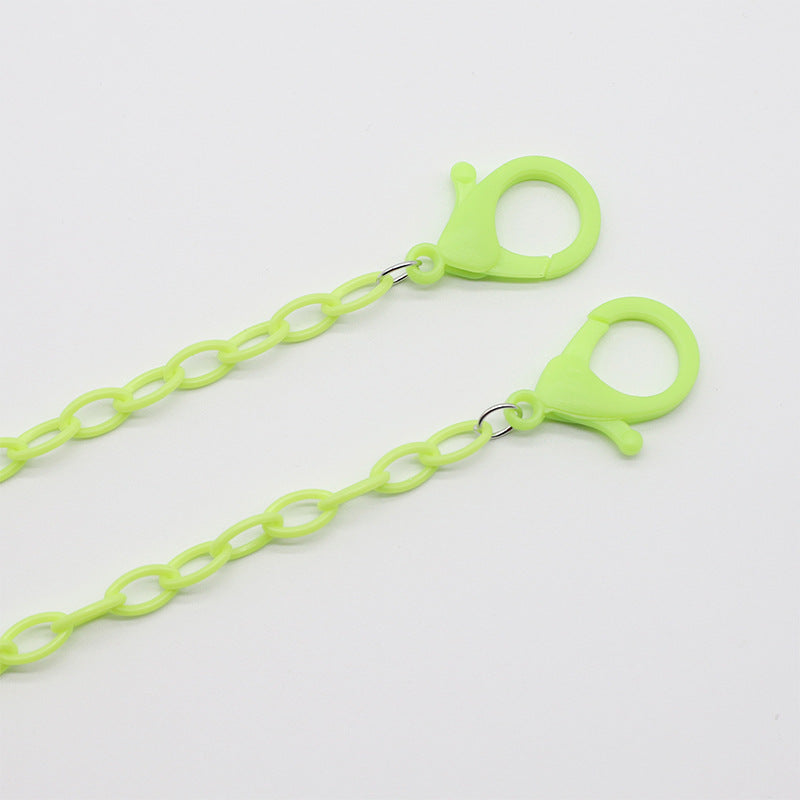 Stylische Plastik-Ketten Brehn
