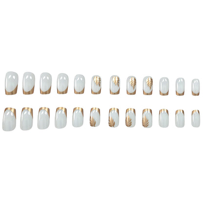 Luxuriöses Blumennagelkunstdesign Brehn