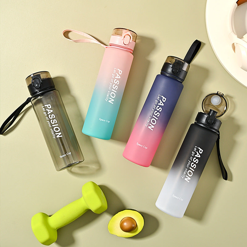 Damen Sportliche Wasserflasche Brehn