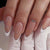 Elegantes Press-On-Nagelset mit glitzernden silbernen Rändern Brehn
