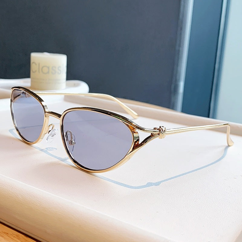 Damen Cat-Eye Sonnenbrille mit elegantem goldenen Rahmen und polarisierten Gläsern Brehn