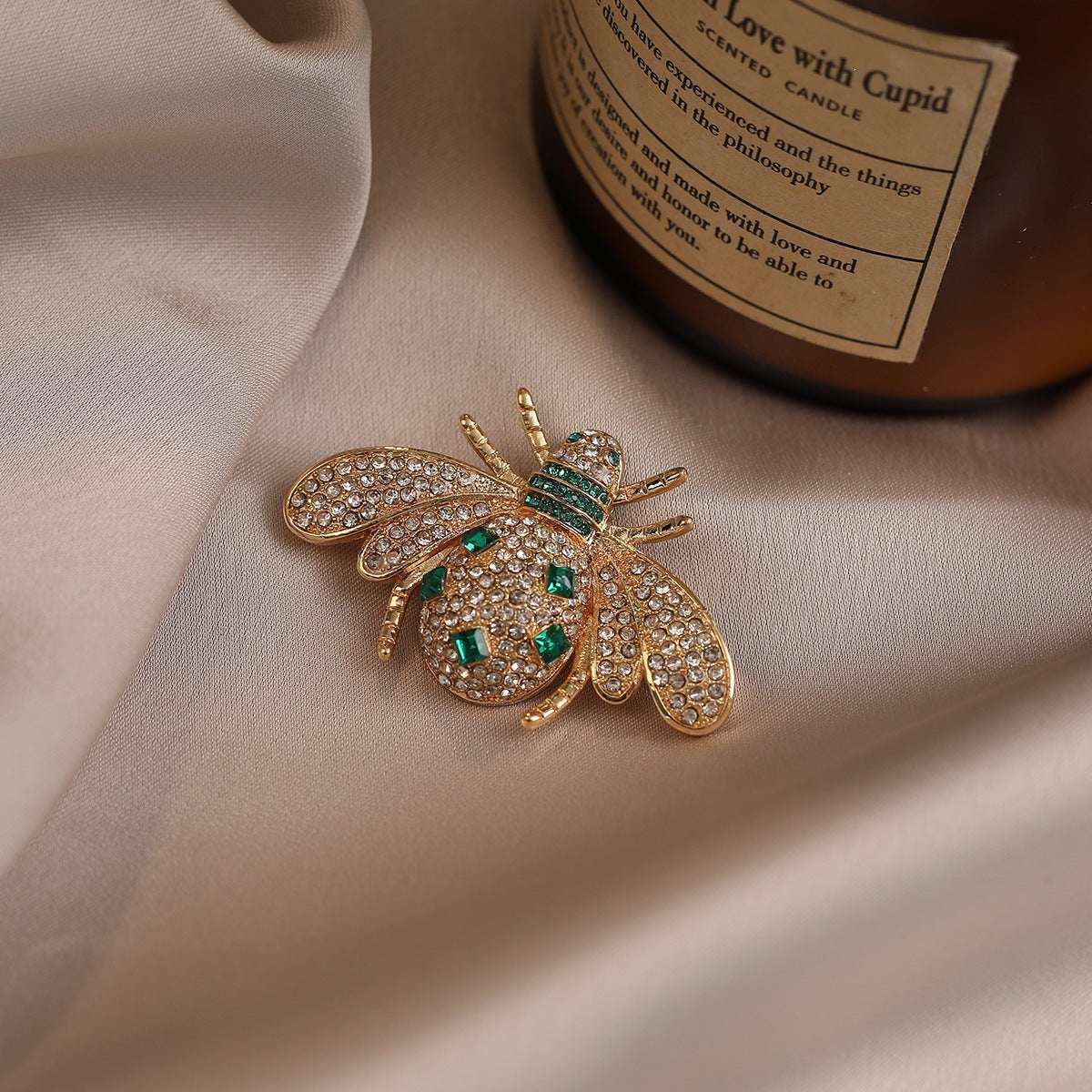Exquisite Brosche Im Bienen-Design Brehn