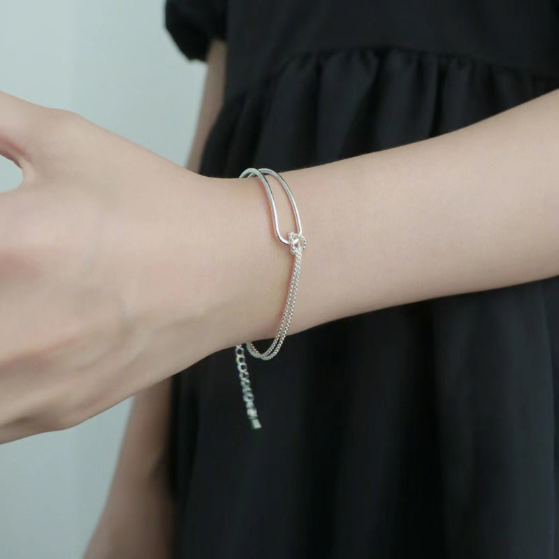 Minimalistischer Twist-Design-Armband Brehn
