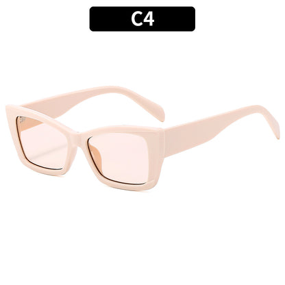 Modische, kantige Sonnenbrille
