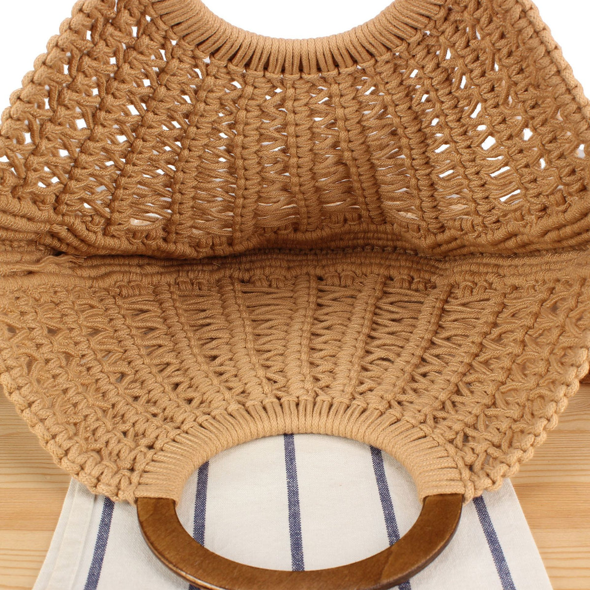Handtasche mit Fransigem Makramee-Design Brehn